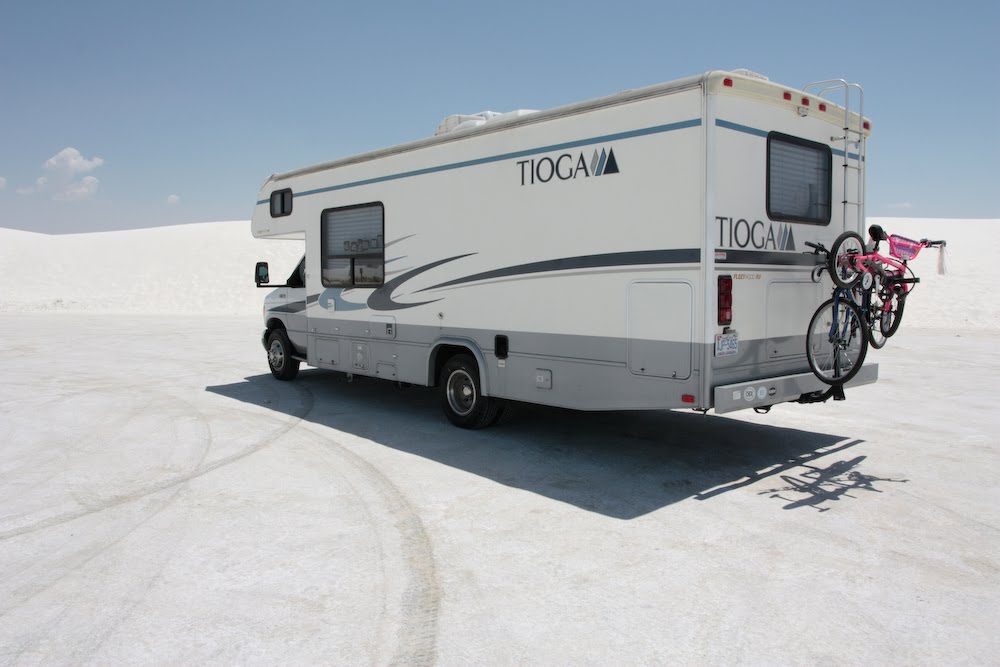 The Tioga at White Sands with bikes on the back.